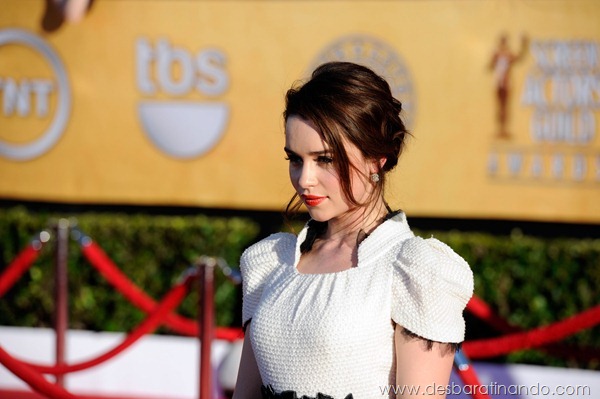 emilia-clarke- Daenerys-Targaryen-linda-sexy-game-of-trhones-guerra-dos-tronos-sexta-proibida-desbaratinando (40) emilia-clarke- Daenerys-Targaryen-linda-sexy-game-of-trhones-guerra-dos-tronos-sexta-proibida-desbaratinando (40)