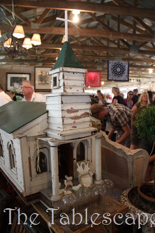 [Country-Living-1303.jpg]