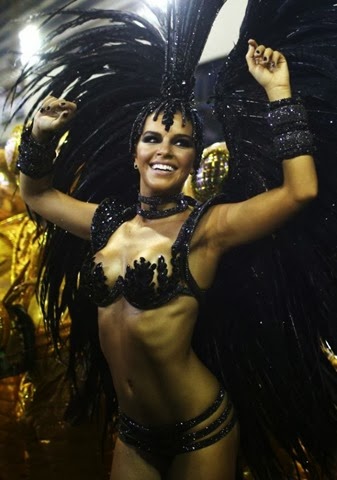 [brazilian-carnival-fun-002%255B2%255D.jpg]