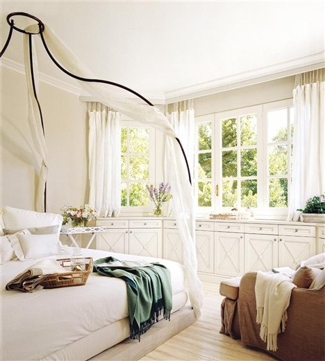 [cama_dormitorio_y_butaca_468x519%255B4%255D.jpg]