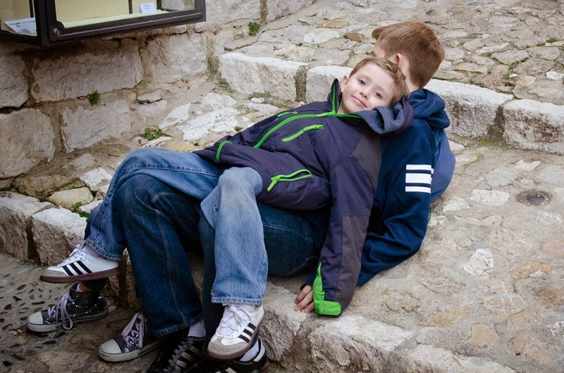 [Eze-28%255B3%255D.jpg]