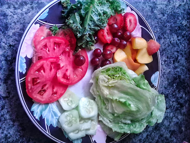 How to Build a Salad by Donna Foreverserenity