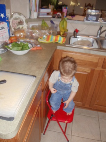 [20120114_BrianHelpingCook011%255B3%255D.jpg]