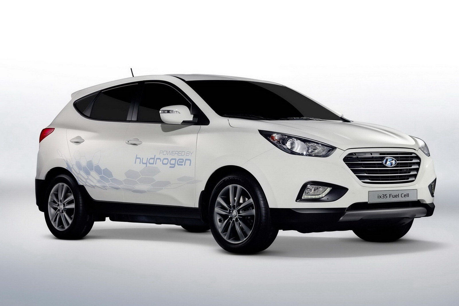 [Hyundai-ix35-Fuel-Cell-5%255B3%255D.jpg]