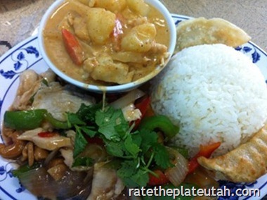 Thai-Evergreen-Massaman-Chicken-Curr