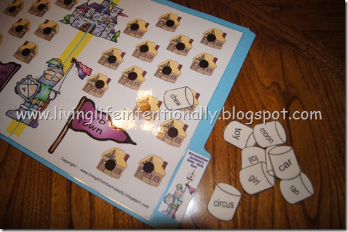 free 1st grade marshmallow noun verb file folder game