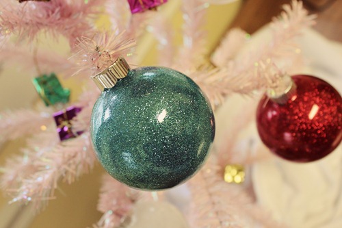 Make It:  Glitter Ornaments  D.I.Y. Louisville