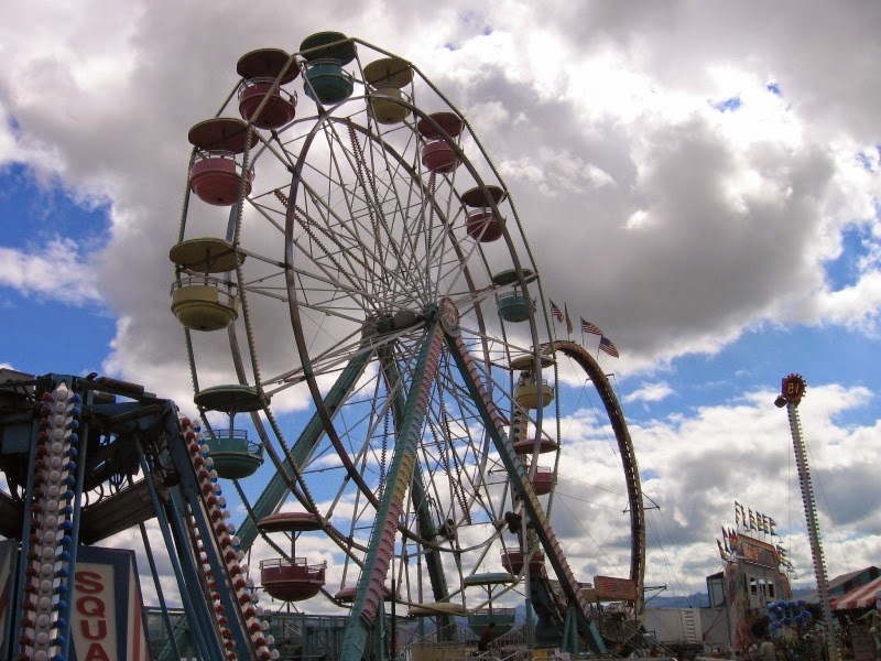 [IMG_2625-Ferris-Wheel-at-Rainier-Day%255B1%255D.jpg]