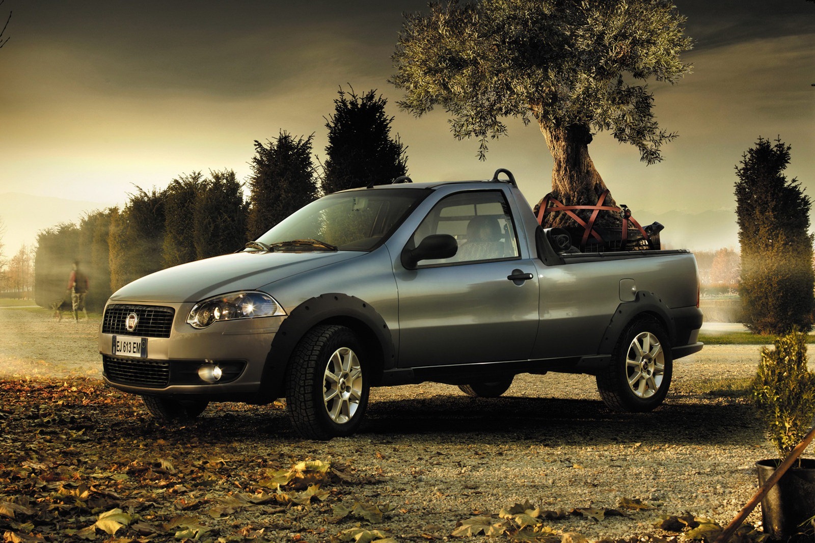 [2012-Fiat-Strada-1%255B2%255D%255B2%255D.jpg]