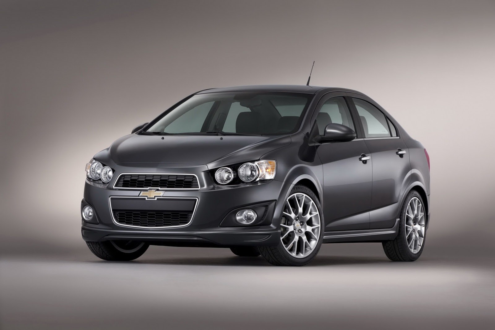 [2012-SEMA-Chevrolet-Sonic-Dusk02%255B3%255D.jpg]