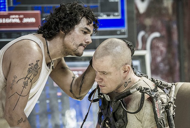 Elysium Photos Reveal Alice Braga and Wagner Moura 01