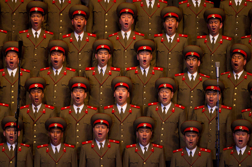 [tumblr_m338jud1451r25mxao1_500%255B2%255D.gif]