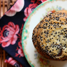Sesame and Dark Chocolate Chip Cookies