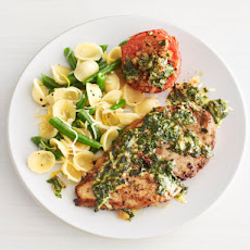 Chicken With Arugula Pesto