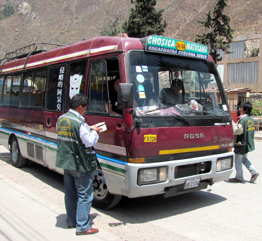[operativos%2520de%2520transportes%2520organizado%2520por%2520la%2520municipalidad%2520provincial%2520de%2520huarochiri%255B5%255D.jpg]