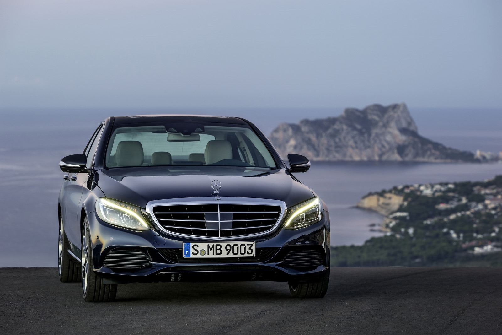 [2015-Mercedes-C-Class-22%255B3%255D.jpg]