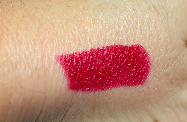 [Guerlain%2520Rouge%2520G%2520Gigolo%2520swatch%255B3%255D.jpg]