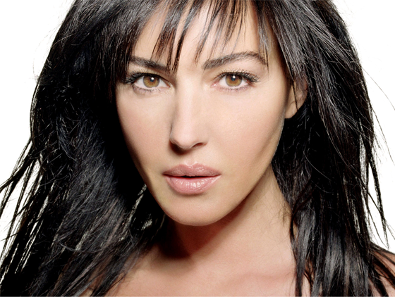 Monica Bellucci apresenta Royal Velvet Monica Bellucci apresenta Royal Velvet