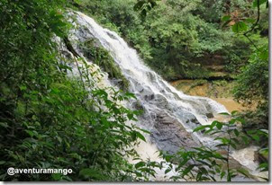 Vista lateral da cachoeira de D. Luzia, Riachão - MA