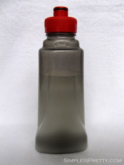 simpleispretty.com: Rubbermaid Reveal Mop Refill Bottle