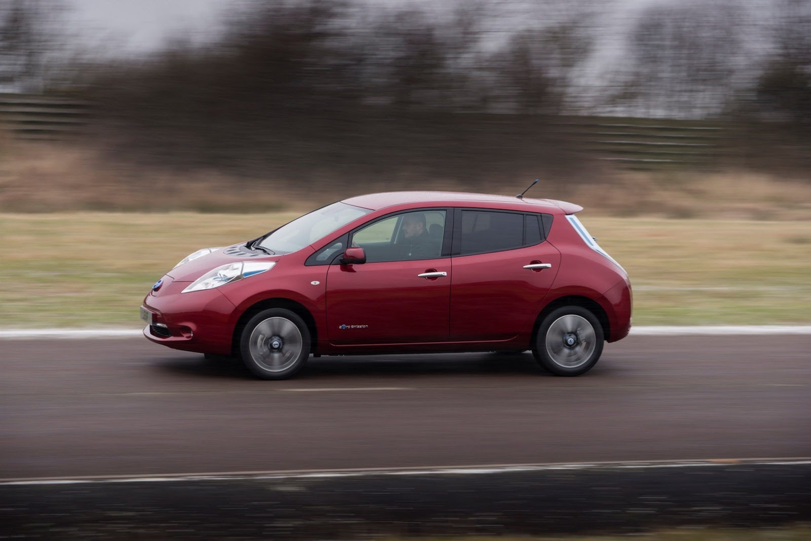 [Nissan-Leaf-EU-13%255B2%255D.jpg]