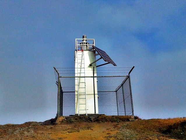 [Pillar%2520Point%2520Lighthouse%255B4%255D.jpg]