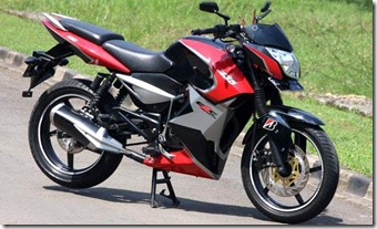 Modified Bajaj Pulsar 135 LS semi fairing.