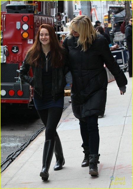 The New Mary Jane Watson Revealed in The Amazing Spider-Man 2 08