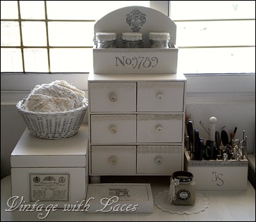 Vintage with Laces - Studio Vintage with Laces - Studio