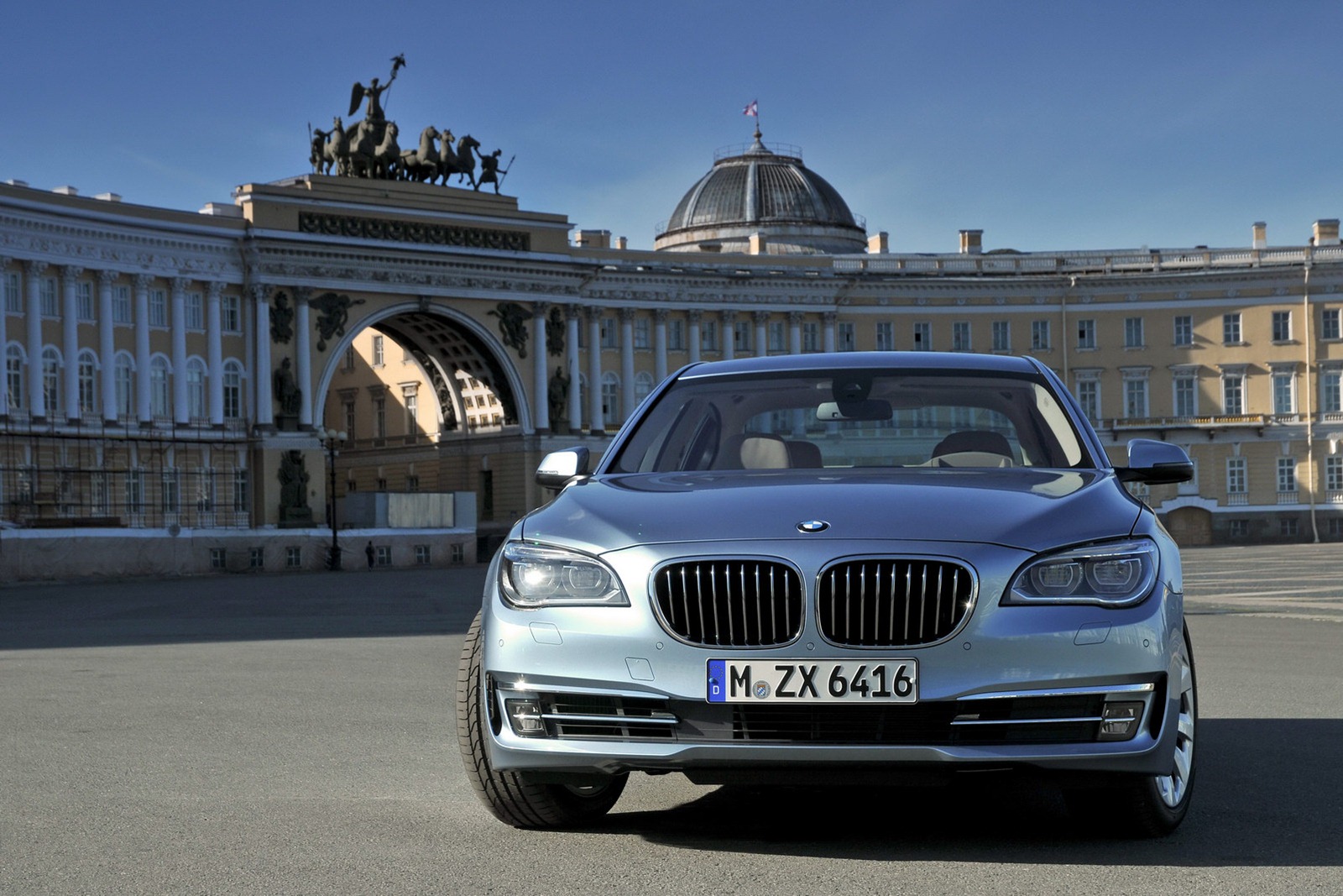 [2013-BMW-7-Series-117%255B2%255D.jpg]
