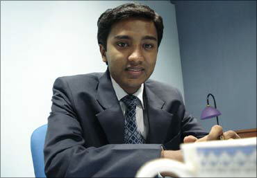 Image Dimension: 370x257 :: World's youngest CEO Suhas Gopinath World's youngest CEO Suhas Gopinath