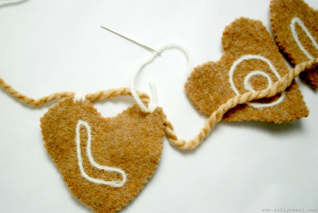 [FeltedGarland11%255B3%255D.jpg]