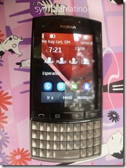 Nokia Asha 303 Frontal