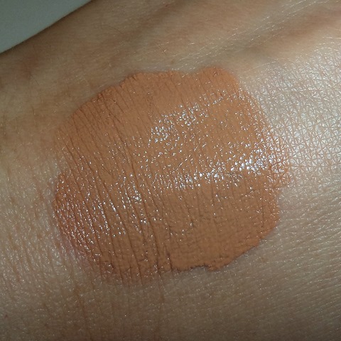 [longlastingmakeupstagelineswatches2%255B4%255D.jpg]