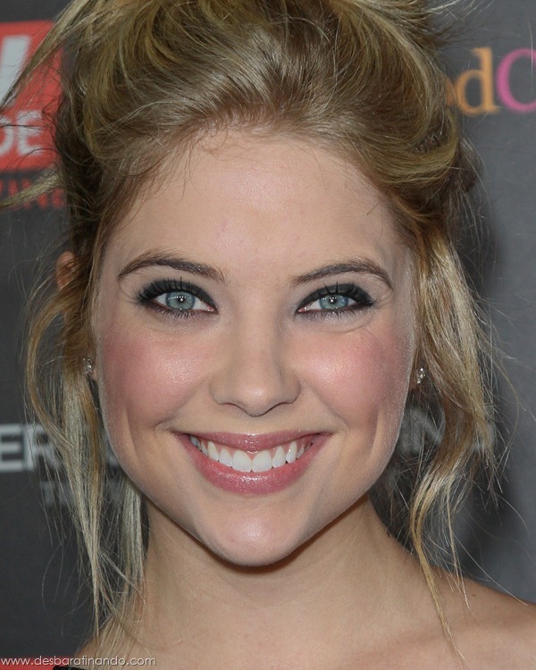 ashley-benson-lindas-sexy-desbaratinando-sedutor-sexta-proibida (14)