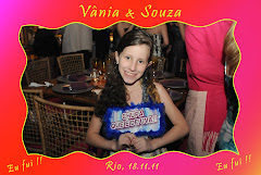 Fotos do evento Vânia e Souza - 18.11.11. Foto numero 35 da Social Click Fotografia Digital, do Rio de Janeiro, RJ, que faz fotos divertidas, fotos malucas, fotos com fantasias, fotos na hora, fotografia maluca, fotografia divertida com molduras personalizadas. fotos divertidas malucas foto maluca animadas animado rj rio de janeiro divertida fantasia animada fotografia noiva fotógrafa retrato social fotografias para casamento noivos