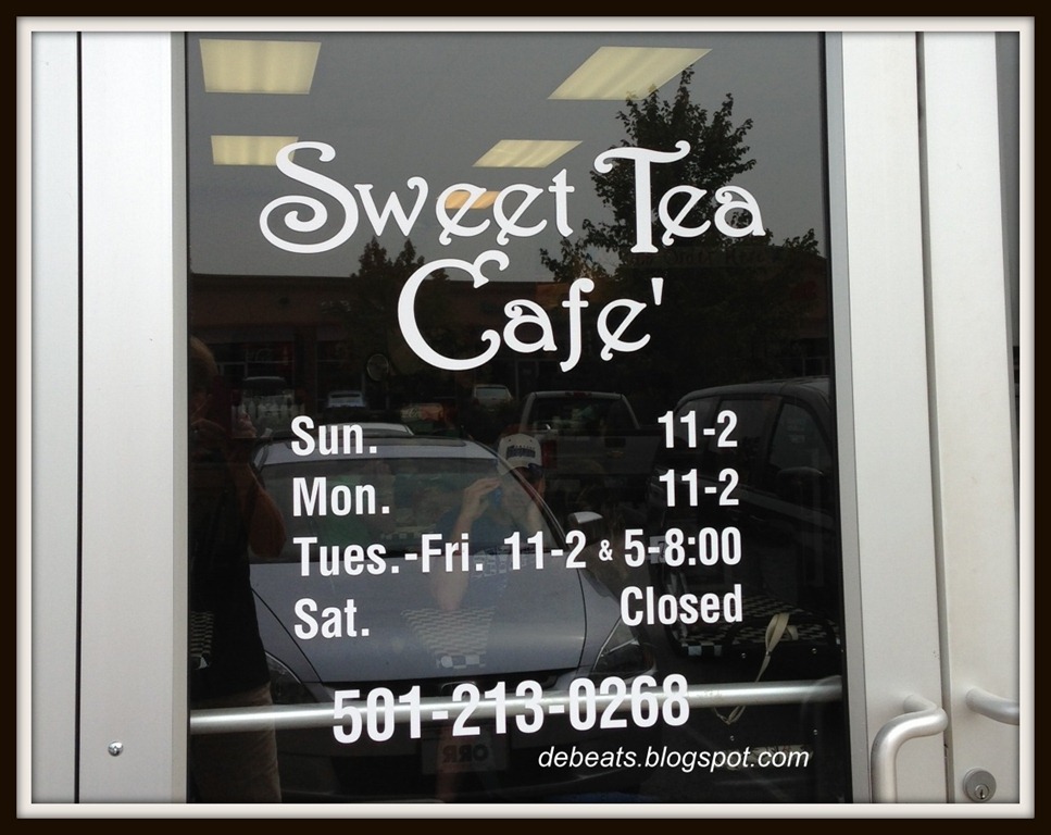 [sweet%2520tea%2520cafe%2520door%2520framed%255B8%255D.jpg]