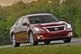 2013-Nissan-Altima-19