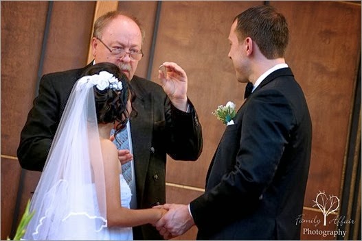 Tacoma Wedding Photographer