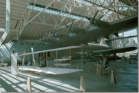95843_04 Hughes H-4 Hercules Flying Boat “The Spruce Goose” at the Evergreen Aviation Museum in 2001
