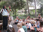 Berito addressed the students at Muse Elementary, singing songs and sharing U'wa spirituality with them. The students performed several of their own songs in return. Berito noted that the forests around the U'wa are like their classrooms, and that young U'wa learn how to co-exist with all the animals and plants therein.