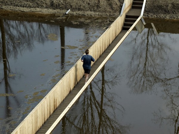 [FORT_DE_ROOVRE_BRIDGE_004%255B6%255D.jpg]