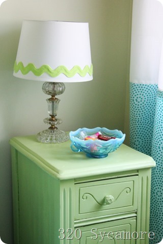 little green table with lamp