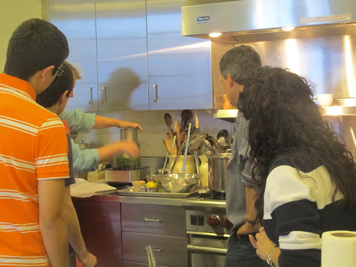 LSQ demonstrates how to make pesto