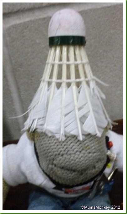 Feather shuttlecock