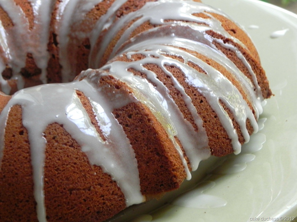 [araby-spice-limoncello-bundt-cake-with-limocello-glaze-3%255B1%255D.jpg]
