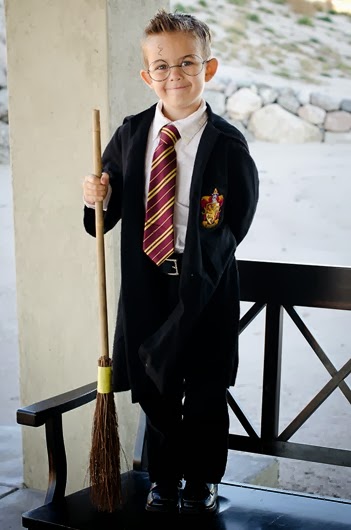 [Costumes-in-the-backyard-204.jpg]