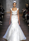 This gown by Monique Lhuillier would show off Kate's figure. It feels pretty and romantic, too.