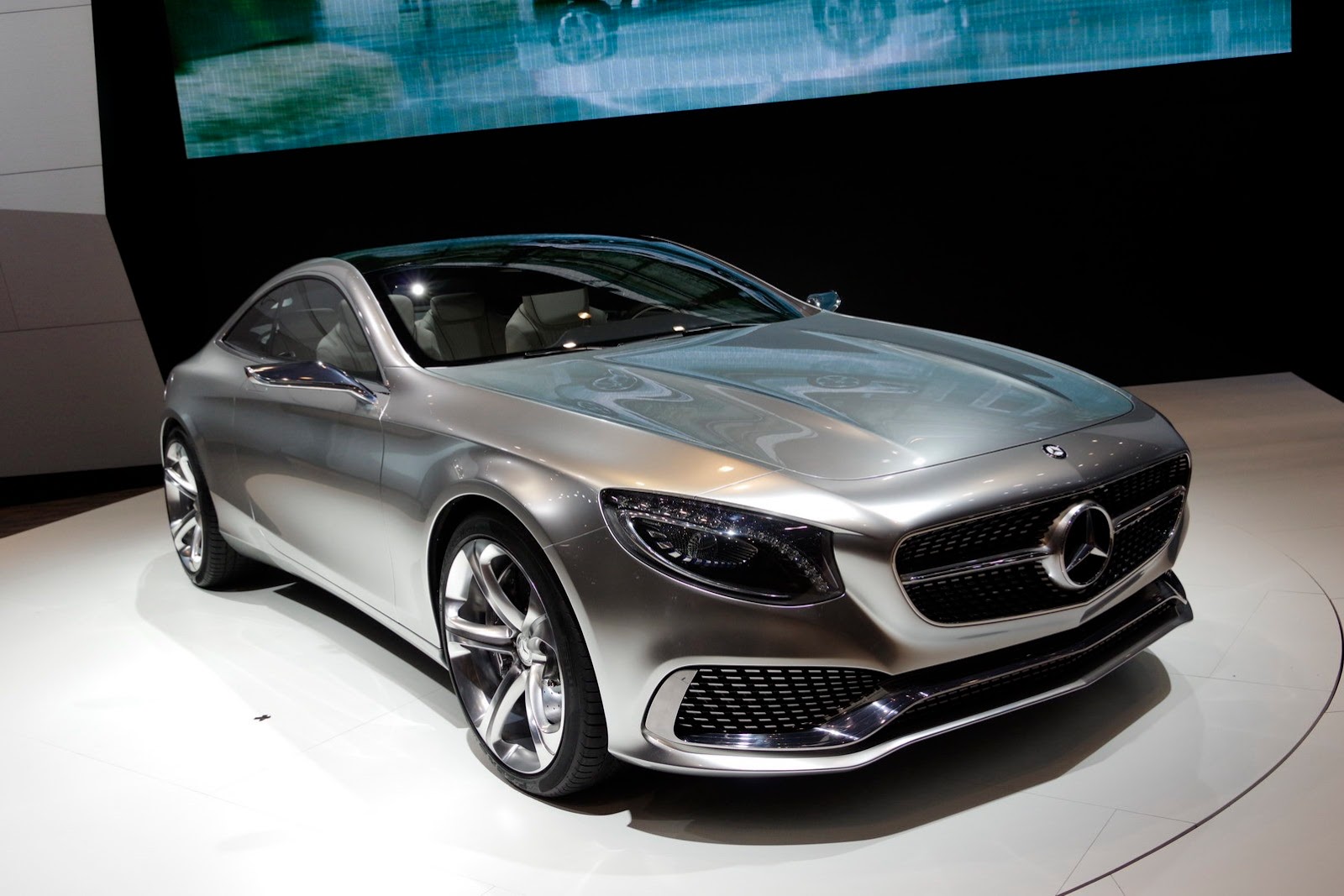 [Mercedes-Concepts-02%255B2%255D.jpg]