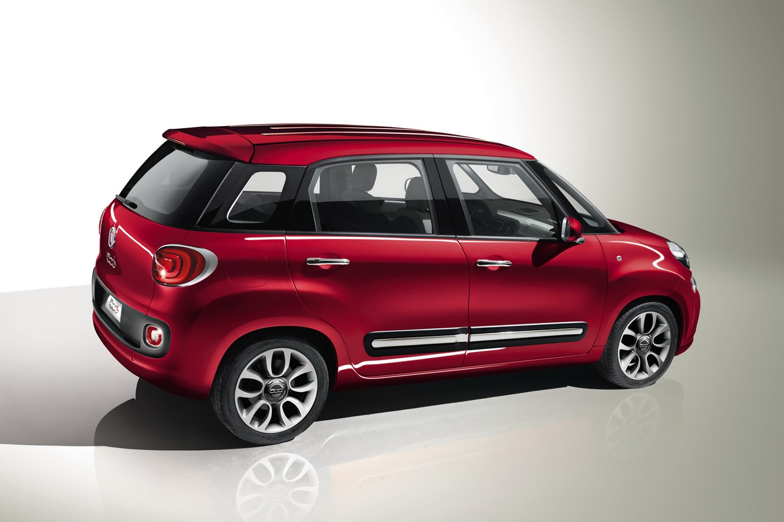Fiat-500L-12[2].jpg